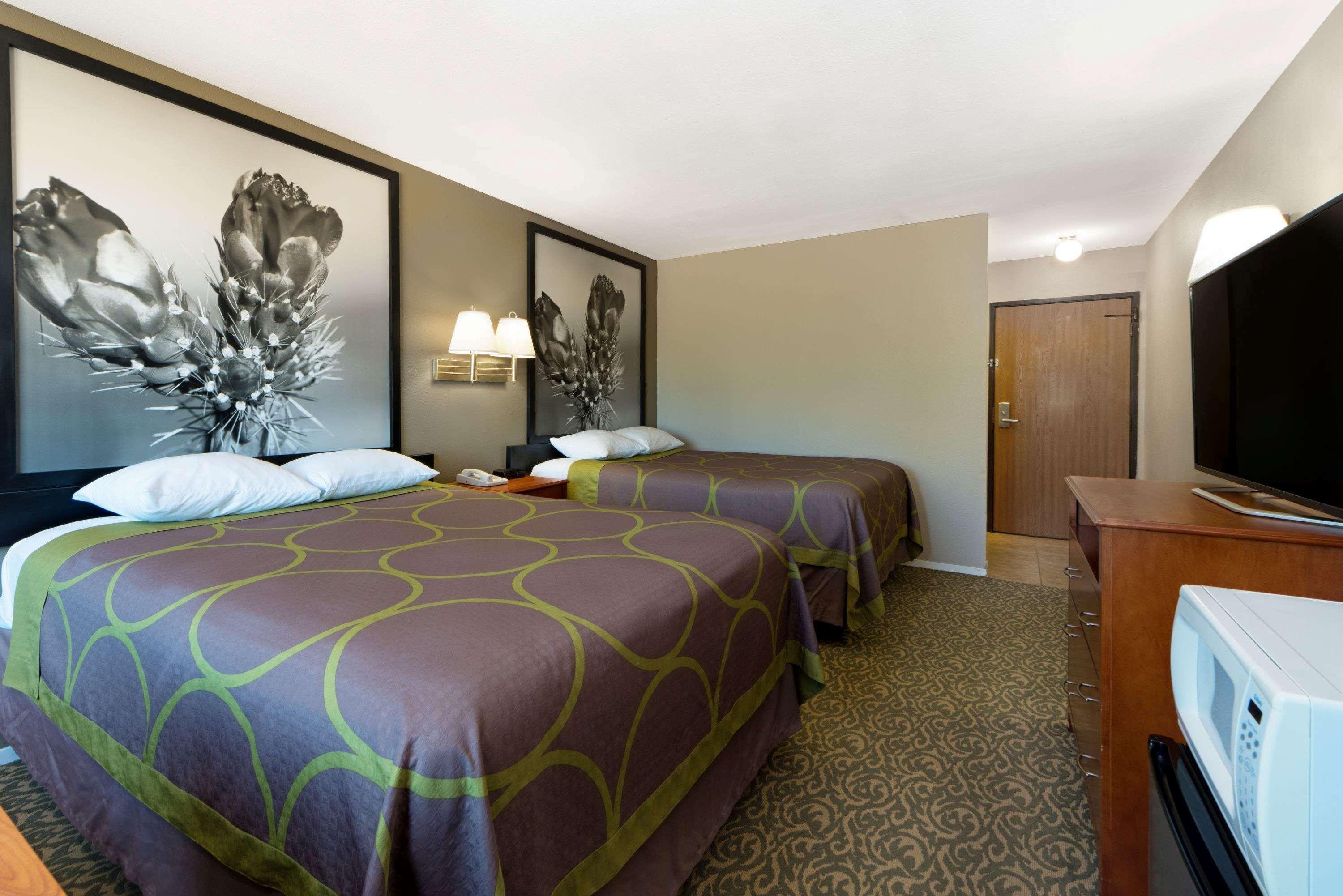Hotel Super 8 By Wyndham Clayton Exterior foto