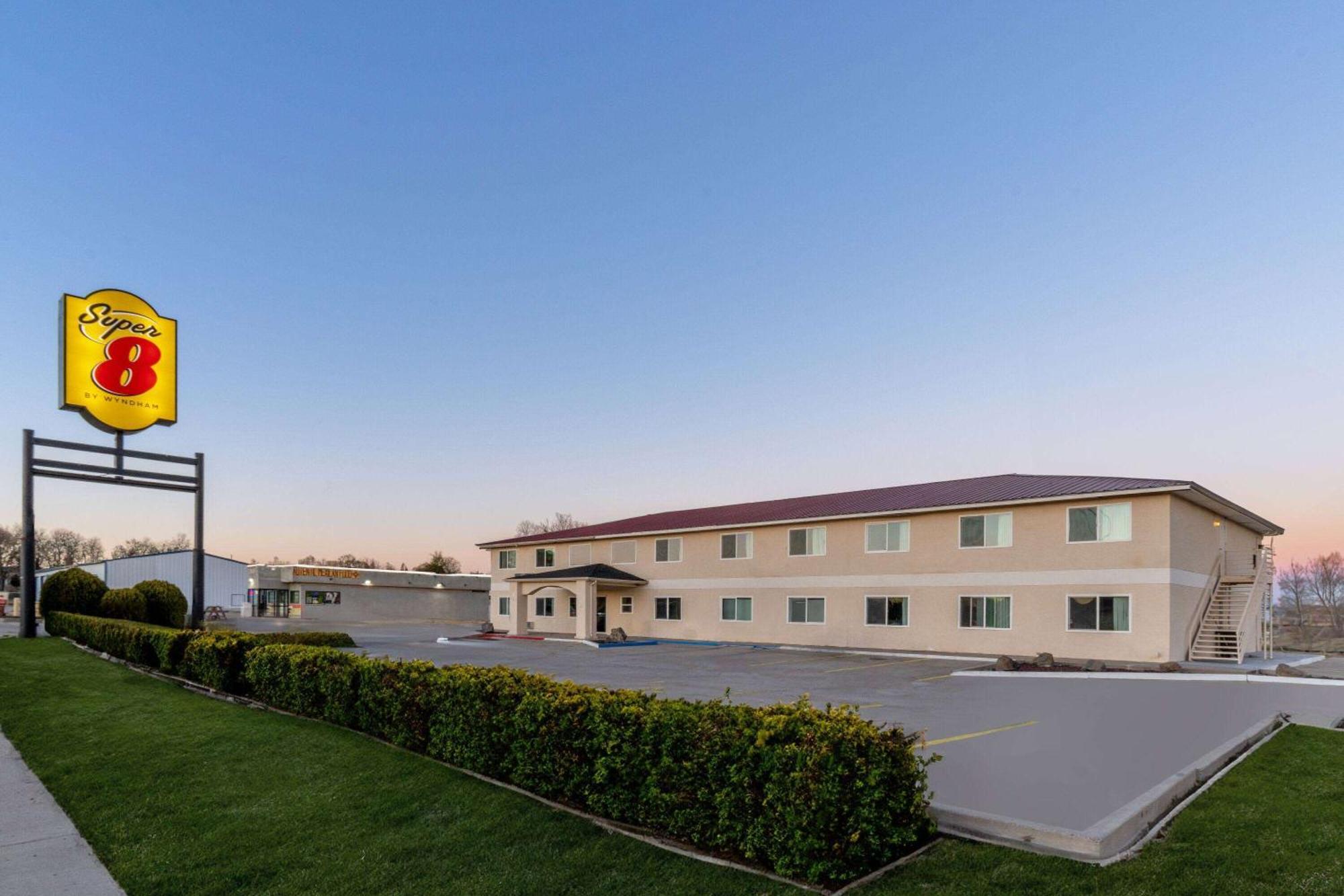 Hotel Super 8 By Wyndham Clayton Exterior foto